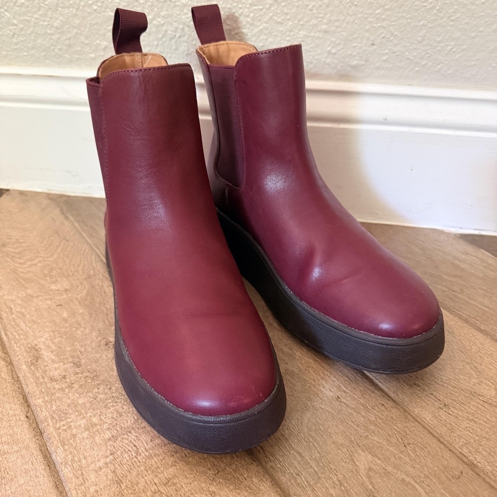 FitFlop Boots Womens Size 7M Red Leather Chelsea Platform Wedge Ankle FH4-A01